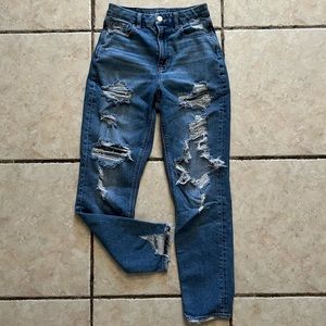 American Eagle Mom Jeans